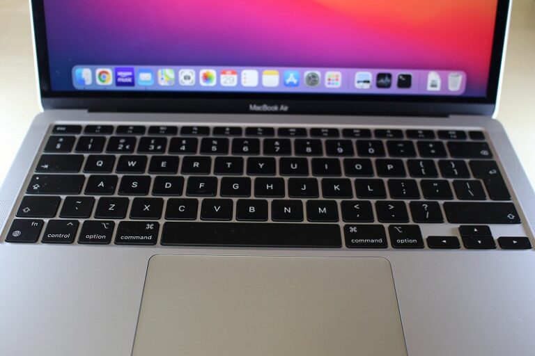 【レビュー】UK配列キーボード M1 MacBook Airがかっこ良すぎる - ロンダラボ！
